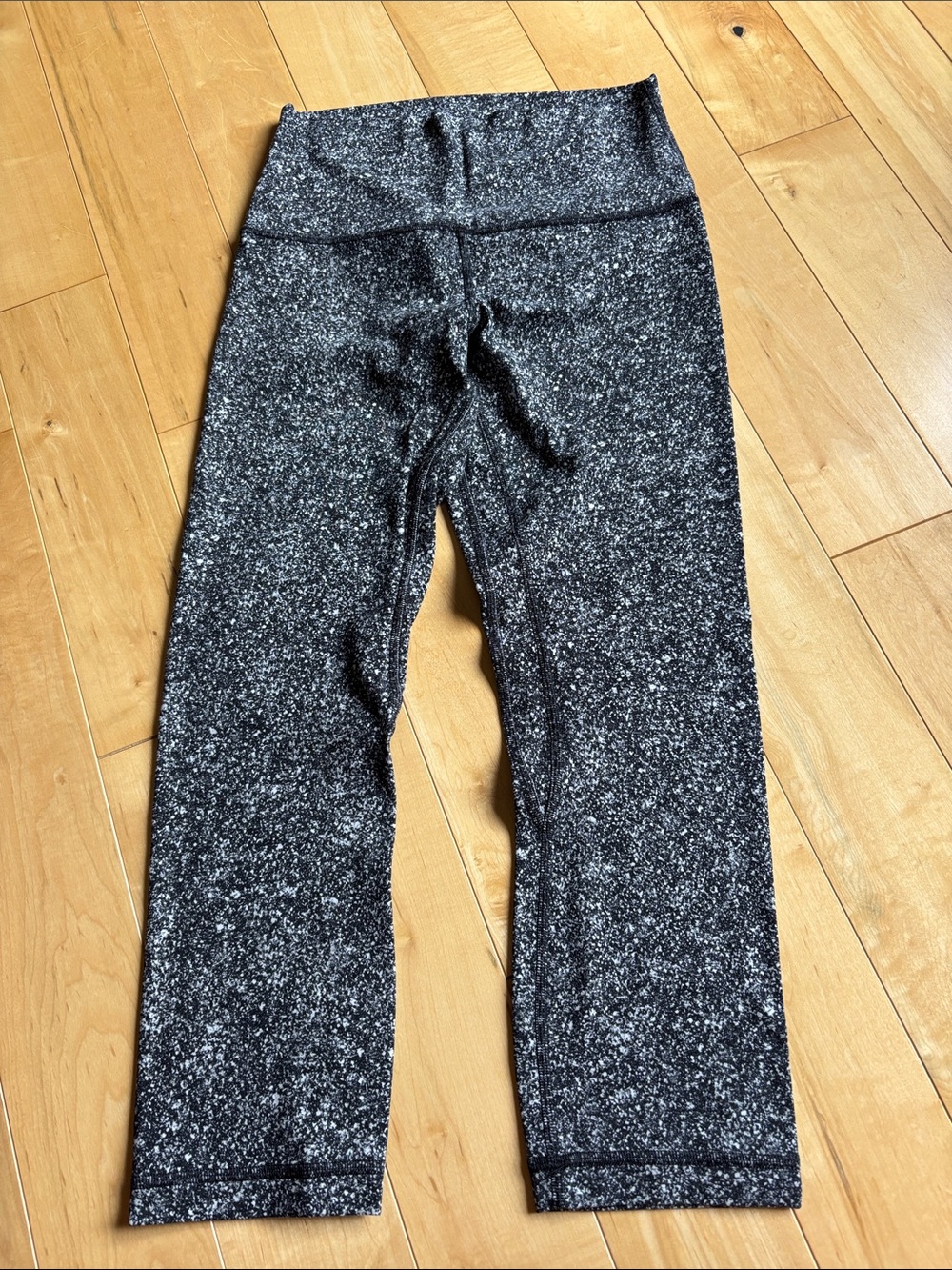 Lululemon capris